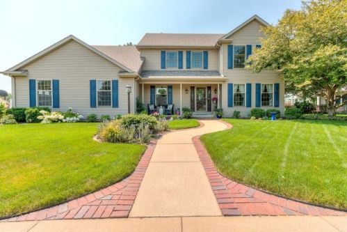 405 Aster Dr, Savoy IL  61874-9594 exterior