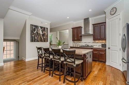 1301 Lullwater Park Cir, Atlanta GA  30306-4641 exterior