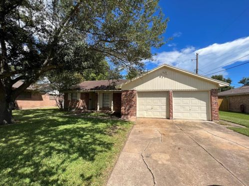 3107 Roseberry Dr, Morgans Point, TX 77571-4048