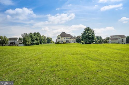 37935 Alberts Farm Dr, Purcellville, VA 20132-3431