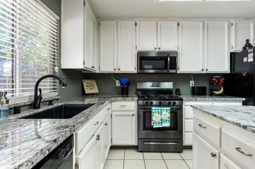 1757 River Run Dr, Arboga CA  95901-8210 exterior