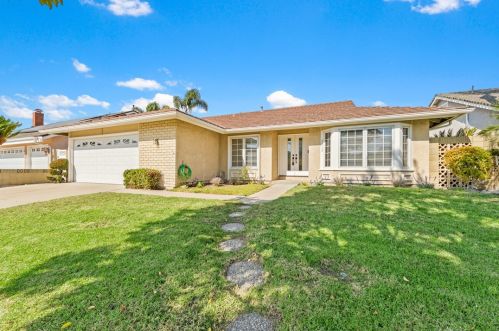5813 Holmby Ct, Cypress, CA 90630-4621
