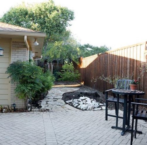 2015 Br Holw Dr, Carrollton TX 75007-1614 exterior