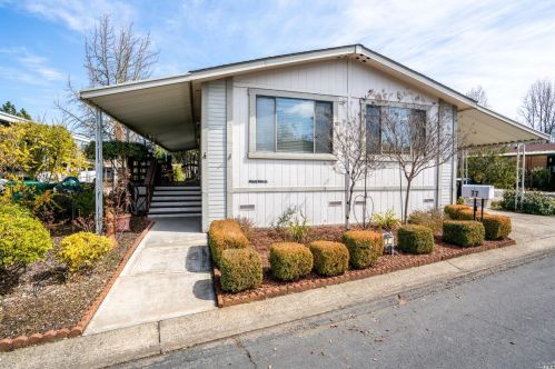 77 Bonita Pl, Ukiah, CA 95482-9416