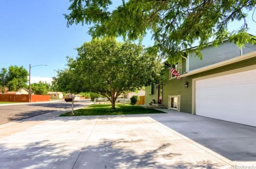 8959 Monroe St, Denver, CO 80229-4034