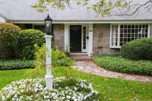 80 Club Dr, Kensington, CT 06037-1132