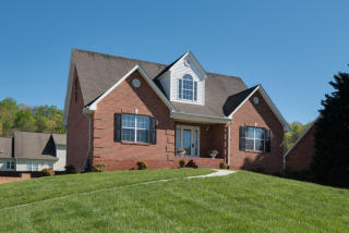5233 Crystal Brook Dr, Morristown, TN 37814-8000