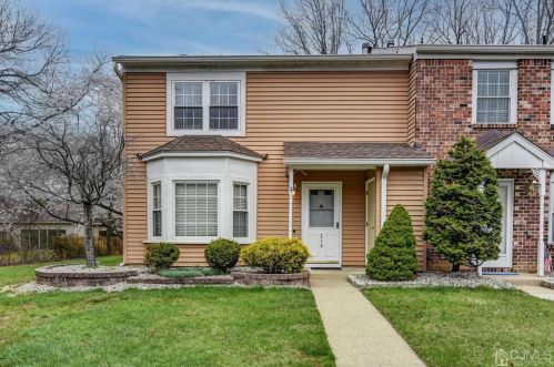 218 Yorkshire Ct, Old Bridge, NJ 08857-3249