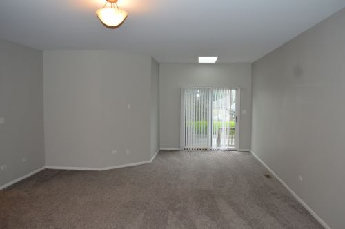 18729 Mill Creek Dr, Mokena, IL 60448-8450