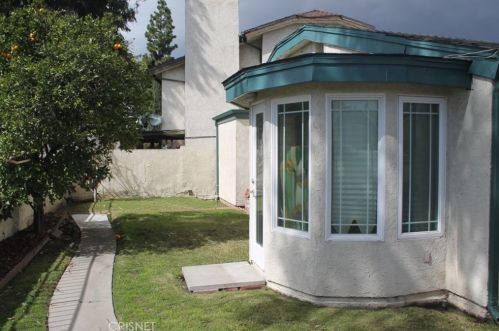 1995 Bayshore Dr, Anaheim CA  92801-1708 exterior