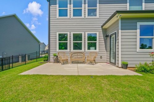 4112 Links Blvd, Jefferson GA  30549-8826 exterior