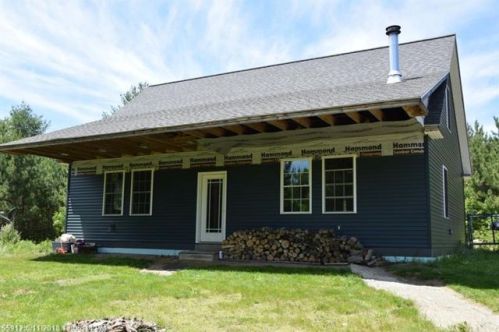 92 Padham Rd, Solon, ME 04979-3418
