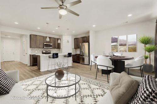 4675 Nepal Way, Aurora, CO 80015-6402