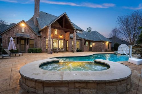4005 Chimney Rock Dr, Lewisville, TX 75022-6600