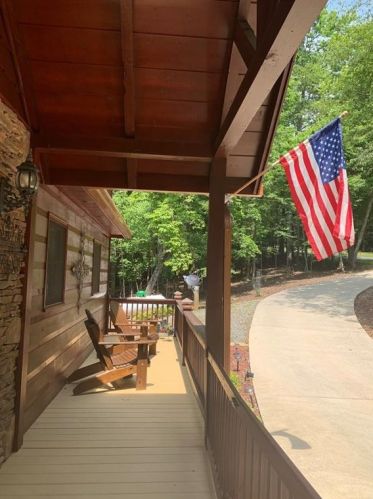 779 Lemmon Ln, Ellijay, GA 30540-6870