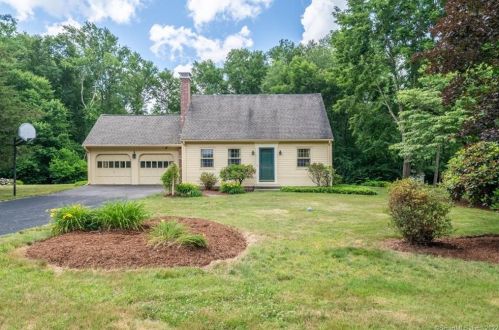 146 Jennifer Dr, Hebron, CT 06248-1411