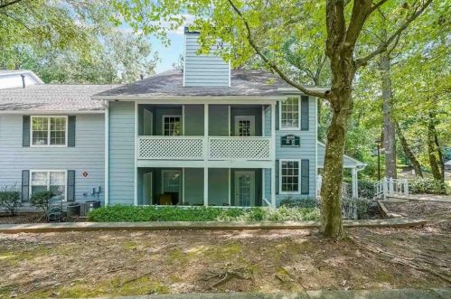 4080 Riverlook Pkwy, Marietta, GA 30067-4527