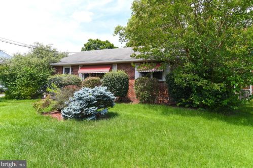 528 Lakeview Dr, Auburn, NJ 08085-1248