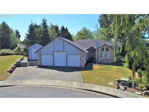 936 Overglen Dr, Harbor OR  97415-7206 exterior
