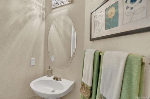 20465 Orch Pl, Aurora CO 80016-3891 exterior