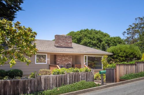 308 Bishop Ave, Del Monte Park, CA 93950-5204