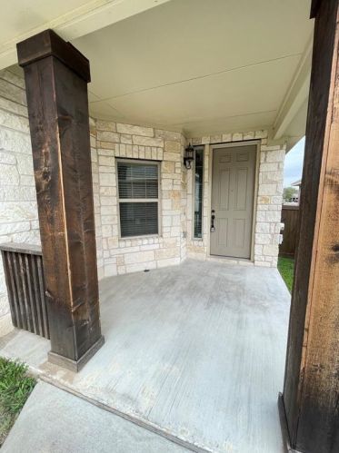 9505 Alex Ln, Austin TX  78748 exterior