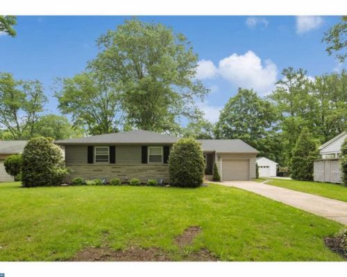 823 Wayside Ln, Haddonfield NJ  08033-1048 exterior