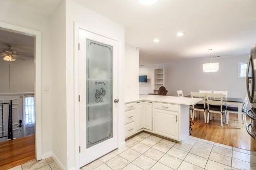 78 Longfellow Rd, Huntington CT  06484-1623 exterior