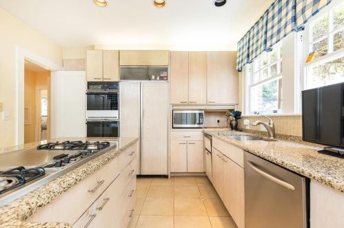 116 Huntington Rd, Atlanta GA  30309-1504 exterior