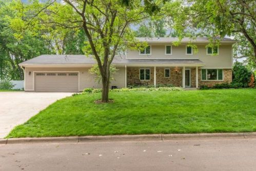 3701 104th St, Minneapolis, MN 55431-3224
