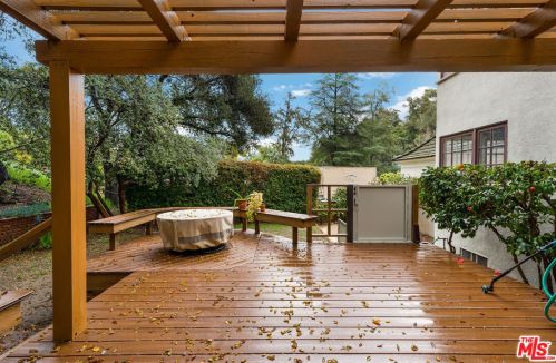 1347 San Luis Rey Dr, Glendale CA  91208-1961 exterior