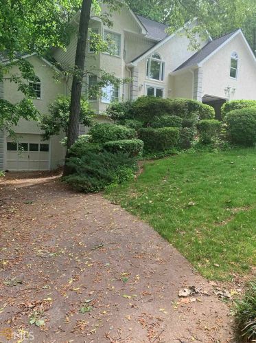 3894 Tanbark Ct, Marietta, GA 30066-2975