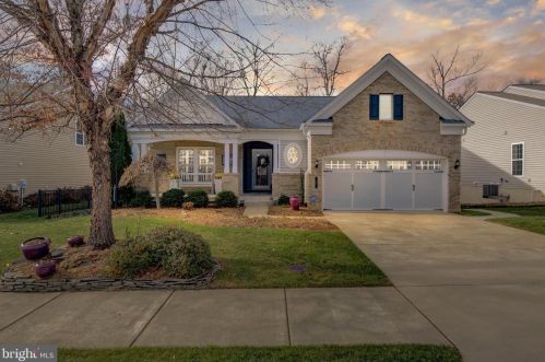 52 Battery Point Dr, Fredericksburg, VA 22406-5471