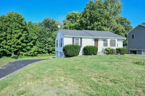 156 Joy Rd, Waterbury, CT 06708-2454