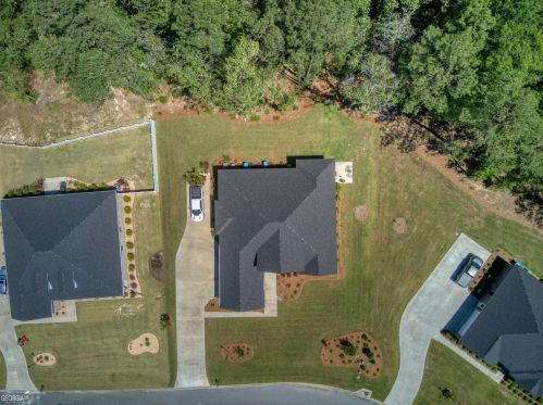 210 Fairmont Dr, Rincon GA  31326-4010 exterior