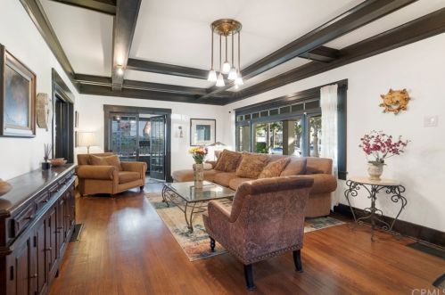 4465 5th St, Riverside CA  92507-4110 exterior