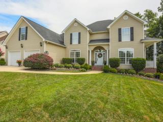 288 Blue Heron Dr, Ringgold, GA 30736-4942