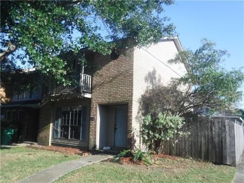 2465 Oxford Pl, Gretna LA  70056-3055 exterior