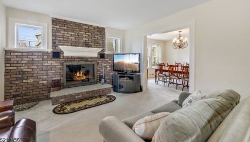 42 Johnson Ave, Bloomfield, NJ 07003-4145