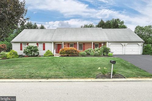 2778 Chestnut Run Rd, York, PA 17402-8858