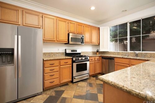 15 Salton, Irvine CA  92602-2425 exterior