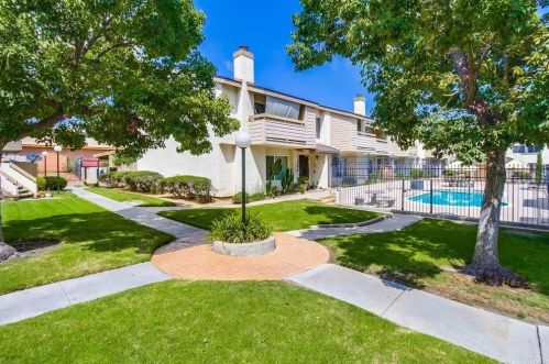 1725 Melrose Ave, Chula Vista CA  91911-6577 exterior