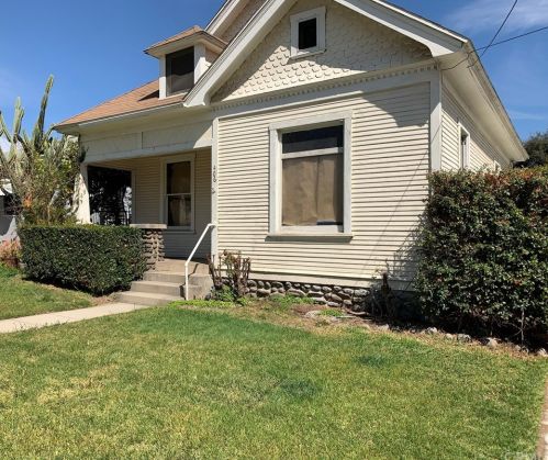 406 6th Ave, Upland, CA 91786-5335