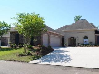 21287 Waterfront East Dr, Maurepas, LA 70449-5303