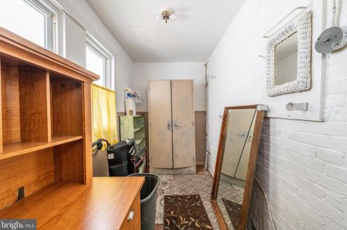 1424 Jackson St, Philadelphia PA  19145-3617 exterior