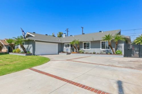 2709 Mardi Gras Ave, Anaheim, CA 92806-3244