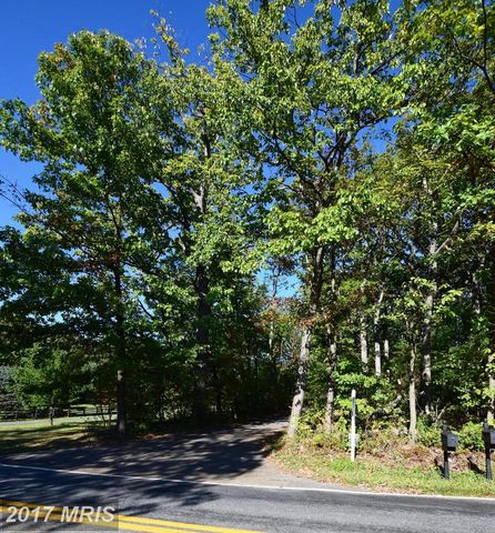1951 Old Annapolis Rd, Woodbine, MD 21797-8201