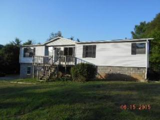 852 Goose Creek Rd, Dandridge, TN 37725-6117