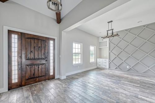 206 Cattle Drive Trl, Angleton TX 77515-9085 exterior