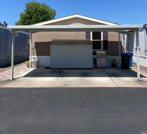 129 Brian St, Windsor, CA 95492-9277